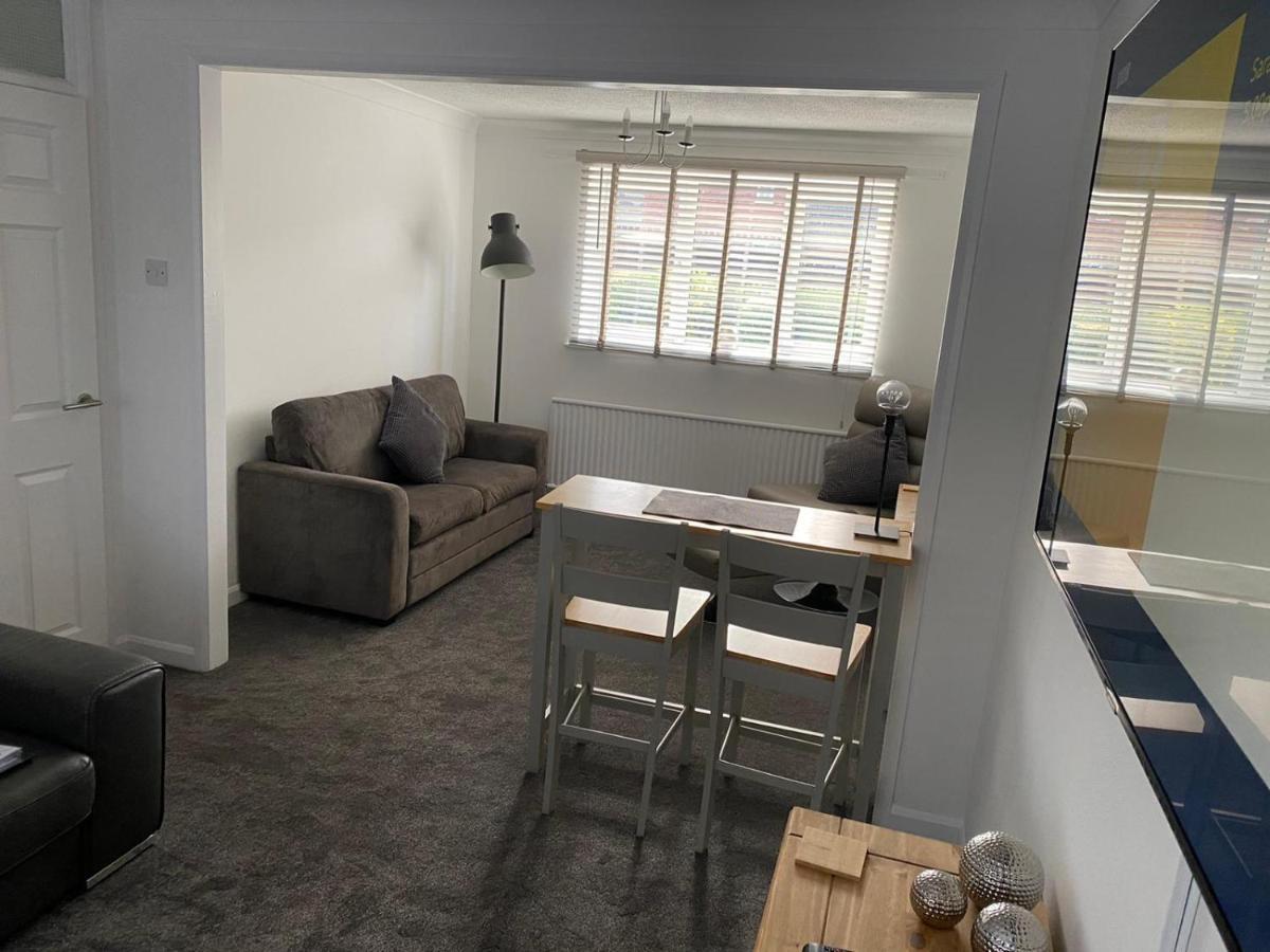 Riverside Park Ground Floor Apartment - St Neots Dış mekan fotoğraf