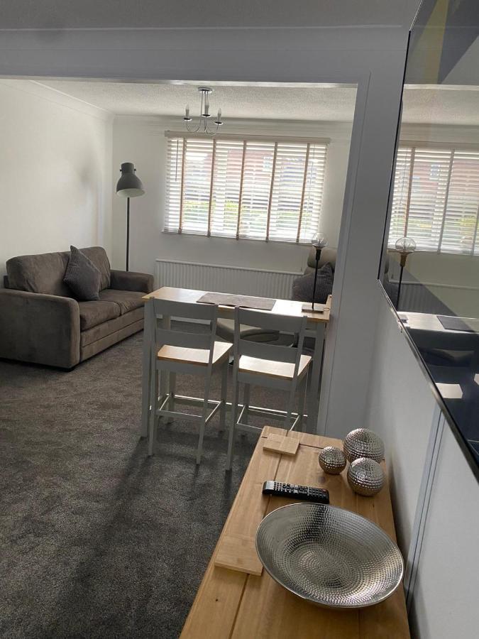 Riverside Park Ground Floor Apartment - St Neots Dış mekan fotoğraf